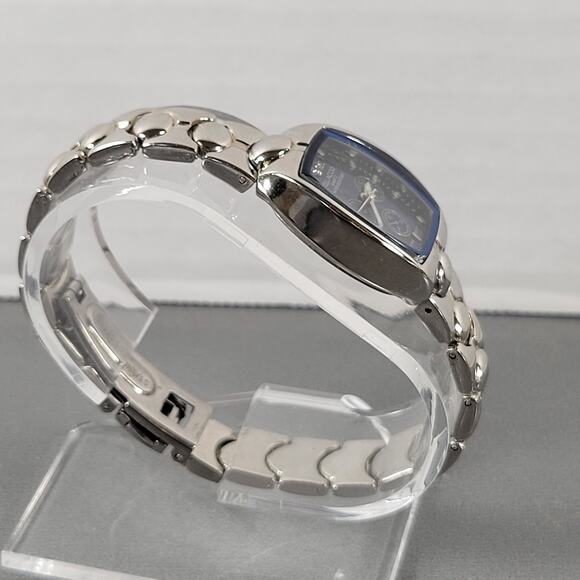 Vellaccio Quartz Watch Stainless Steel Bracelet Water Resistant Japan Movement - Picture 6 of 16